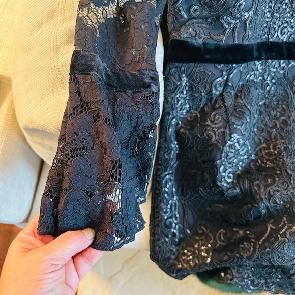 Tadashi Shoji Bell Sleeve Rose And Sequin Lace Dress Sheath Black Womens - Picture 7 of 10